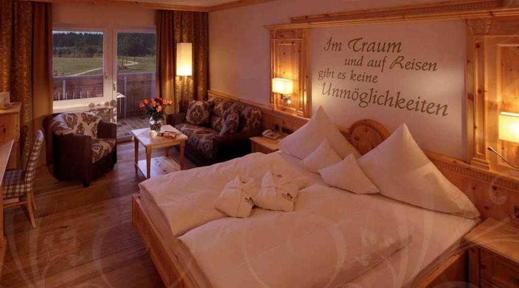 Hotel Mooshof Wellness & Spa Resort Bodenmais Quarto foto